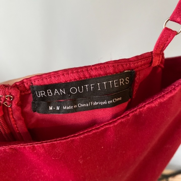 Red UO Satin Slip Dress - Picture 4 of 4